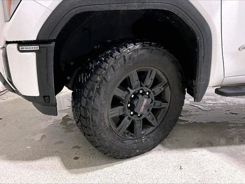 Used 2024 GMC Sierra 2500 AT4 w/ AT4 Premium Plus Package AWD/4WD image 20