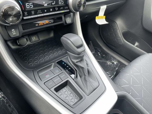 New 2025 Toyota RAV4 XLE image 43