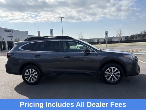 Used 2025 Subaru Outback Premium AWD/4WD image 7