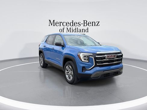 Used 2026 GMC Terrain Elevation FWD image 2