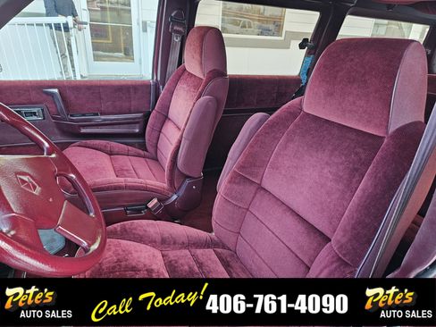 Used 1990 Dodge Grand Caravan LE image 18