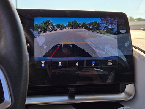 Used 2022 Chevrolet Corvette Stingray Premium Conv w/ Z51 Performance Package RWD image 24