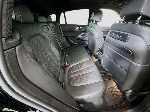 Used 2023 BMW X6 xDrive40i w/ Executive Package image 26