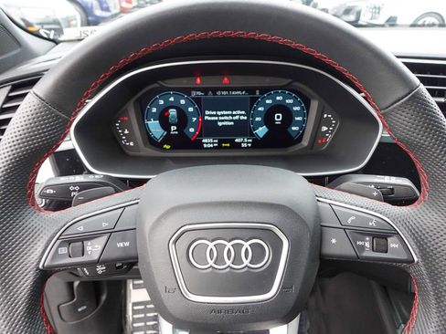 Used 2025 Audi Q3 2.0T Premium Plus w/ Premium Plus Package image 15