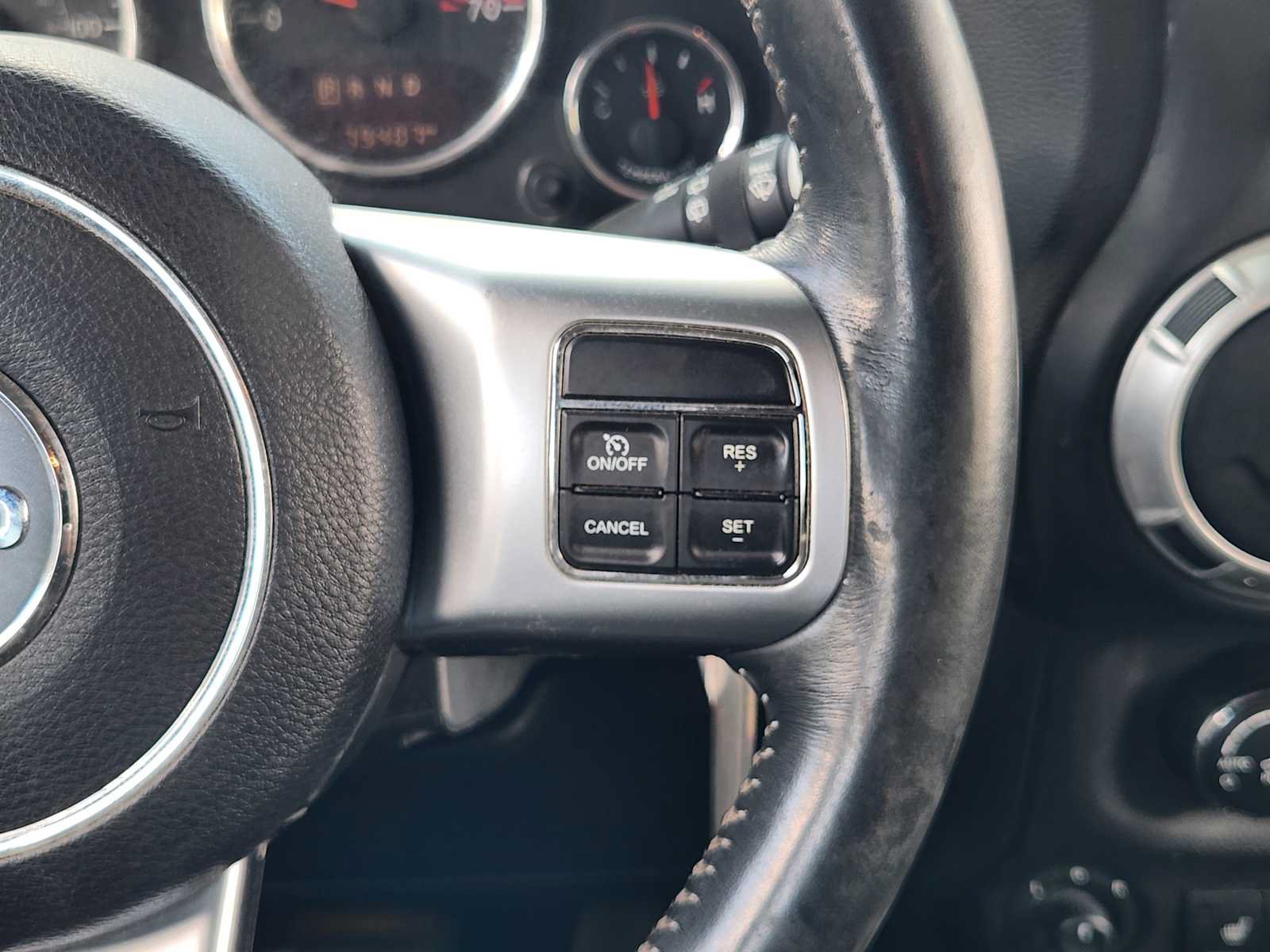 Used 2016 Jeep Wrangler Unlimited Rubicon AWD/4WD image 25