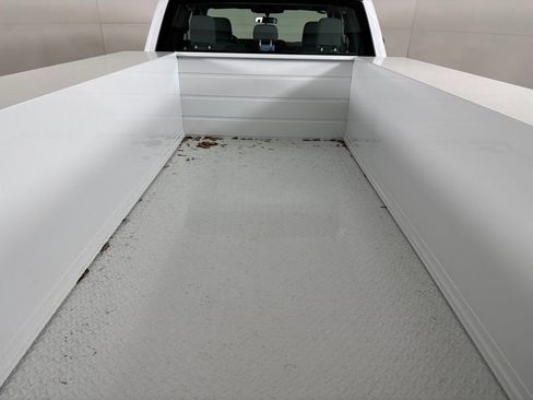 New 2026 Ford F250 XL w/ XL Chrome Package RWD image 30