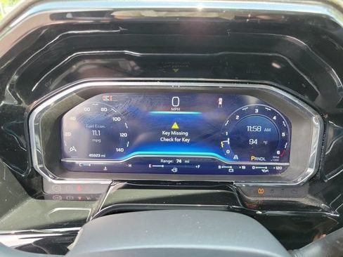 Used 2025 Chevrolet Silverado 1500 LT RWD image 18