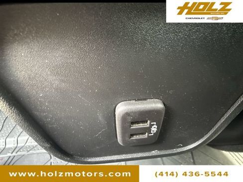 Certified 2023 Chevrolet Equinox RS w/ RS Leather Package AWD/4WD image 20