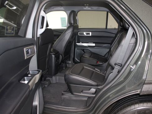 Used 2023 Ford Explorer XLT w/ Equipment Group 202A image 27