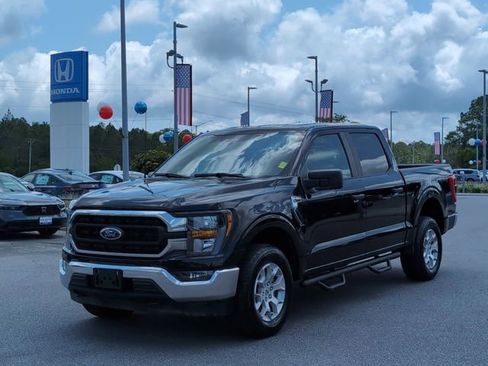 Used 2023 Ford F150 XLT AWD/4WD image 8
