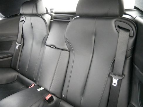 Used 2018 BMW 650i xDrive Convertible image 9