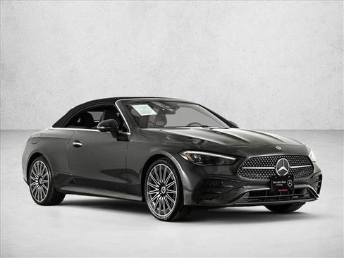 Certified 2025 Mercedes-Benz CLE 300 4MATIC Cabriolet image 3