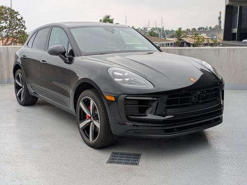 New 2025 Porsche Macan S AWD/4WD image 7