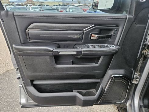 Used 2022 RAM 2500 Limited image 9
