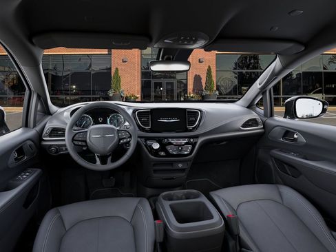 New 2026 Chrysler Pacifica Select image 14