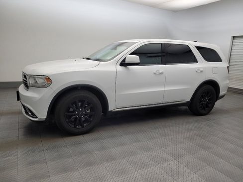 Used 2019 Dodge Durango SXT w/ 3rd Row Seating Group RWD image 2
