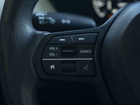 Used 2025 Honda HR-V LX image 20