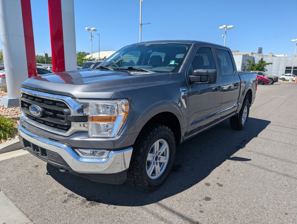 Used 2021 Ford F150 XLT w/ Trailer Tow Package AWD/4WD image 3
