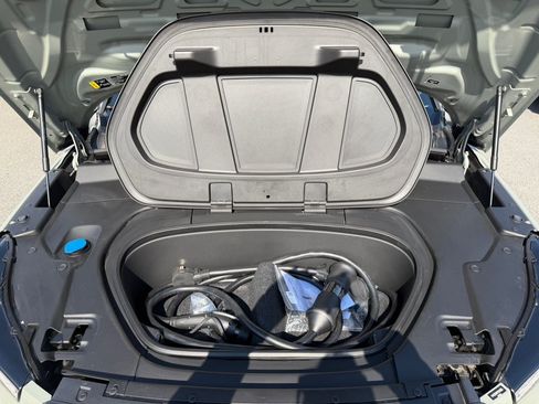 Used 2023 Volvo C40 P8 Recharge Ultimate AWD/4WD image 50
