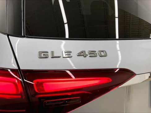 New 2026 Mercedes-Benz GLE 450 4MATIC image 15