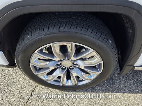 Used 2026 GMC Sierra 1500 Denali AWD/4WD image 18