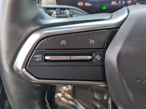 Certified 2024 Chevrolet Blazer EV LT AWD/4WD image 18