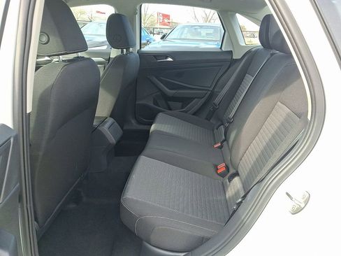 Used 2025 Volkswagen Jetta S image 10