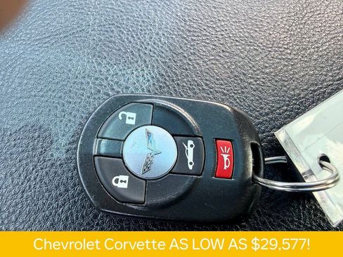 Used 2006 Chevrolet Corvette Coupe w/ Preferred Equipment Group RWD image 26