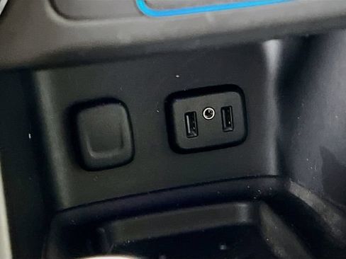 Used 2017 GMC Acadia Denali w/ LPO, Floor Liner Package AWD/4WD image 21
