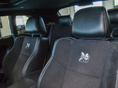 Used 2019 Dodge Challenger R/T Scat Pack w/ Shaker Package RWD image 9
