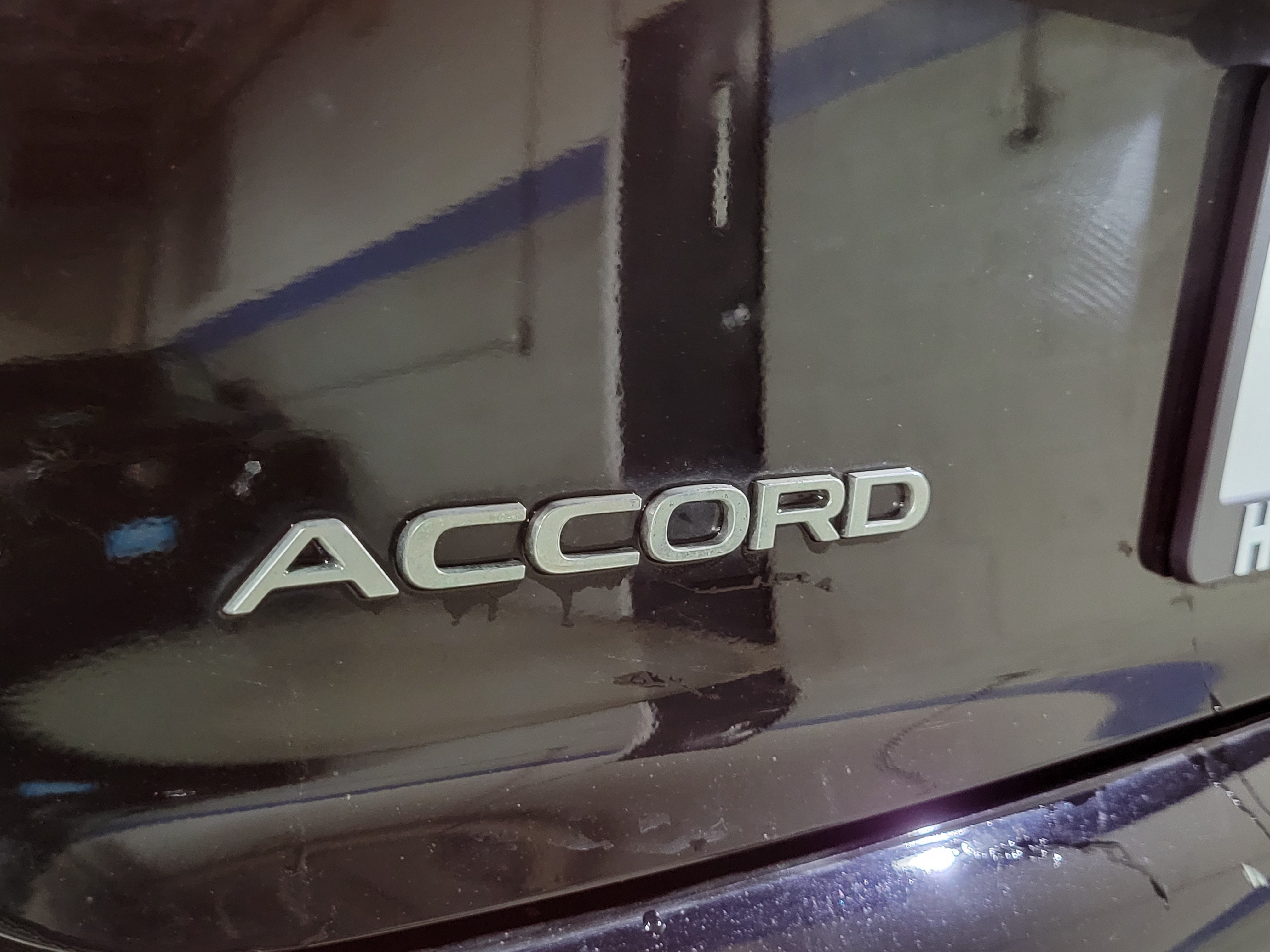 Used 2024 Honda Accord Touring image 7