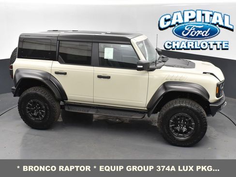 New 2025 Ford Bronco Raptor w/ Interior Carbon Fiber Pack image 30