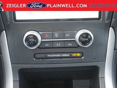 Used 2024 Ford Edge SEL w/ Convenience Package AWD/4WD image 22