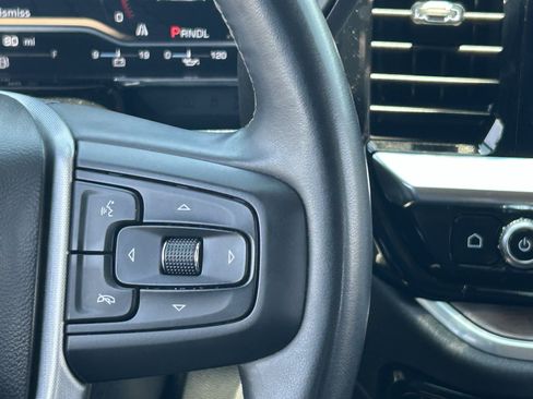 Certified 2025 GMC Sierra 1500 SLT RWD image 22