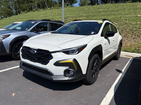 Certified 2024 Subaru Crosstrek 2.5i Sport w/ Crosstrek Mirror Package AWD/4WD image 3