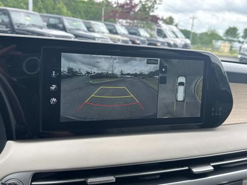 Used 2024 Hyundai Palisade Limited AWD/4WD image 41