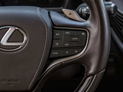Used 2019 Lexus LS 500 w/ Interior Upgrade Package RWD image 23