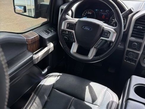 Used 2019 Ford F150 Lariat w/ Equipment Group 501A Mid AWD/4WD image 13