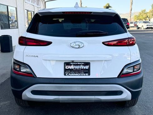Used 2022 Hyundai Kona SE image 5
