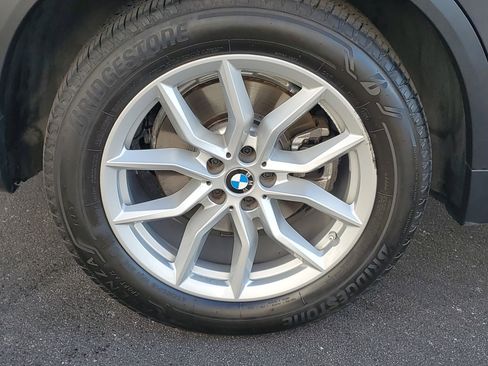 Used 2021 BMW X5 xDrive40i w/ Premium Package 2 image 7