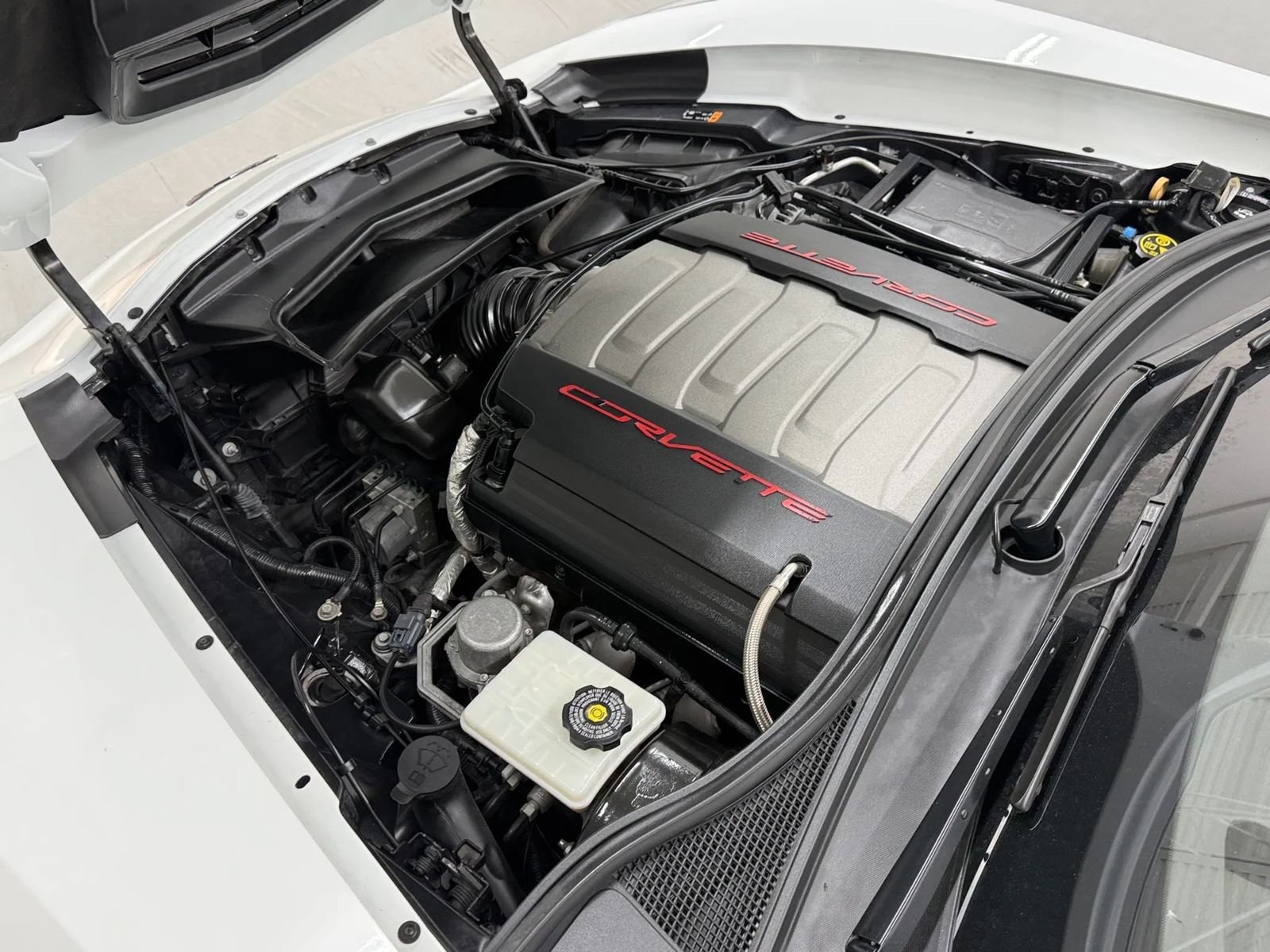 Used 2019 Chevrolet Corvette Stingray Coupe RWD image 40