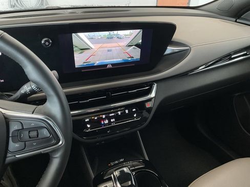 Used 2025 Buick Envista Avenir FWD image 15