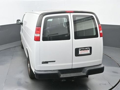 Used 2020 Chevrolet Express 2500 w/ Driver Convenience Package RWD image 15