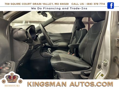 Used 2020 Nissan Kicks S FWD image 14