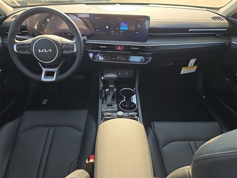 New 2026 Kia K5 EX image 14