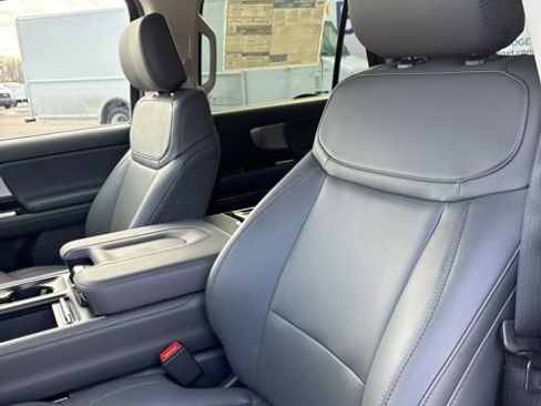 New 2026 Ford Expedition Max Active image 19