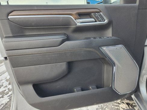 Used 2024 Chevrolet Silverado 2500 High Country w/ High Country Premium Package image 36