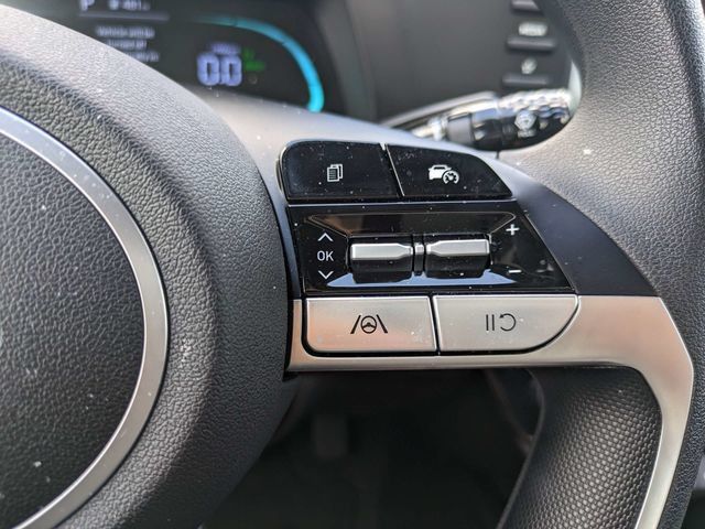 Certified 2025 Hyundai Elantra Hybrid FWD image 21