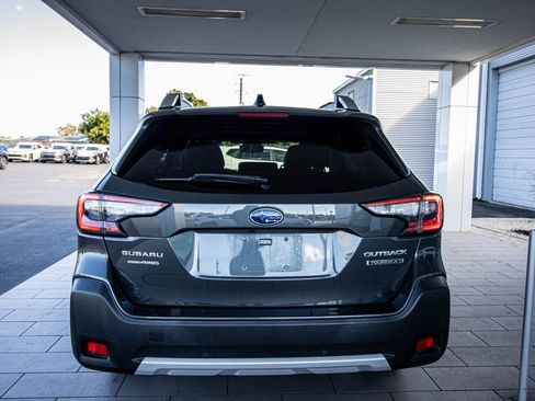 Used 2023 Subaru Outback Touring XT image 15