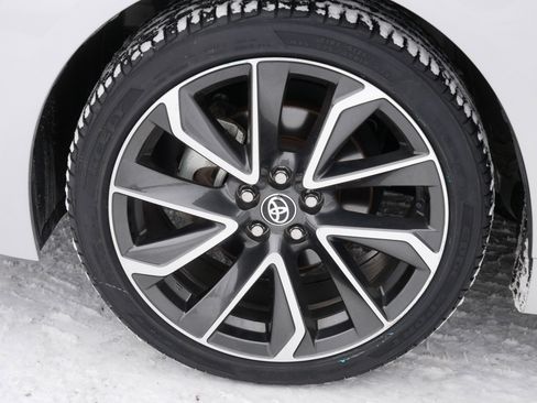 Used 2022 Toyota Corolla XSE image 15